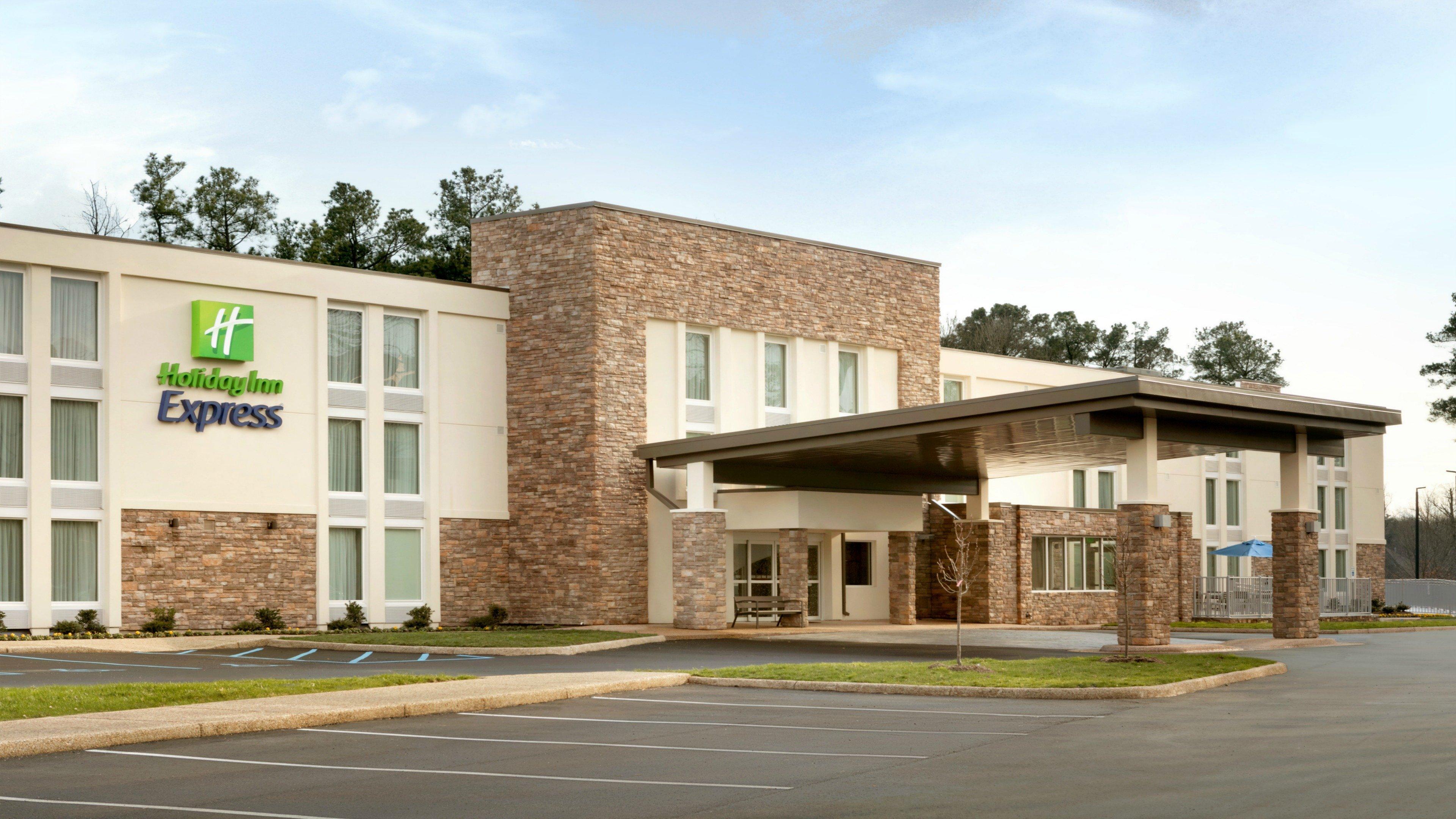 Holiday Inn Express - Williamsburg Busch Gardens Area By Ihg Exterior foto