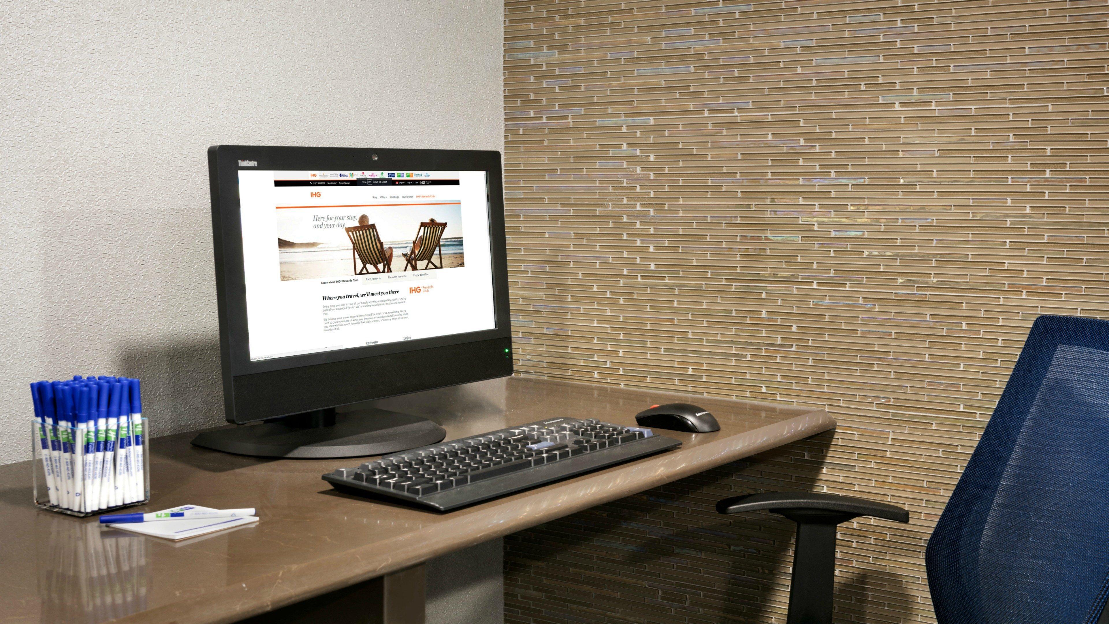 Holiday Inn Express - Williamsburg Busch Gardens Area By Ihg Exterior foto