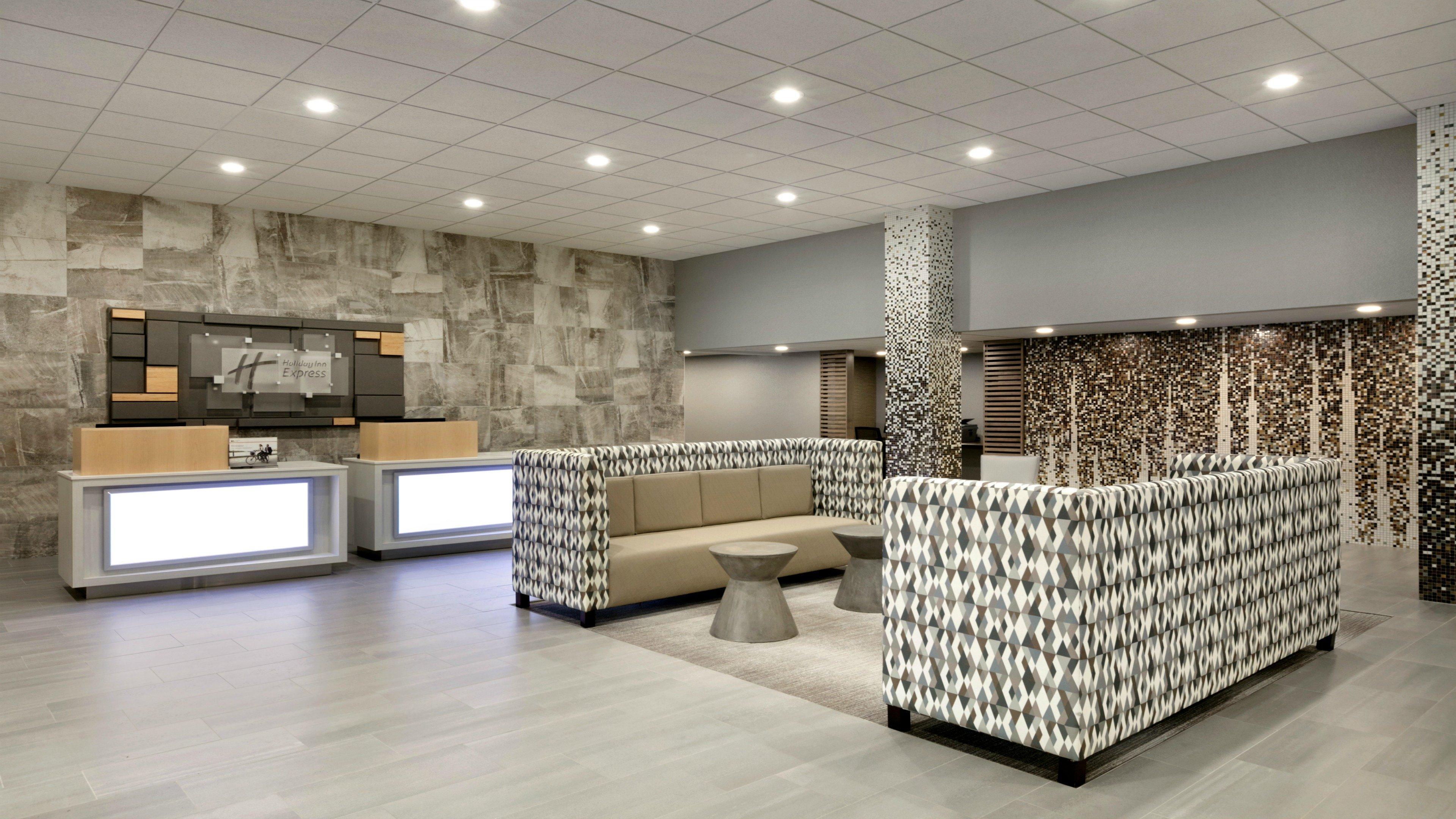 Holiday Inn Express - Williamsburg Busch Gardens Area By Ihg Exterior foto