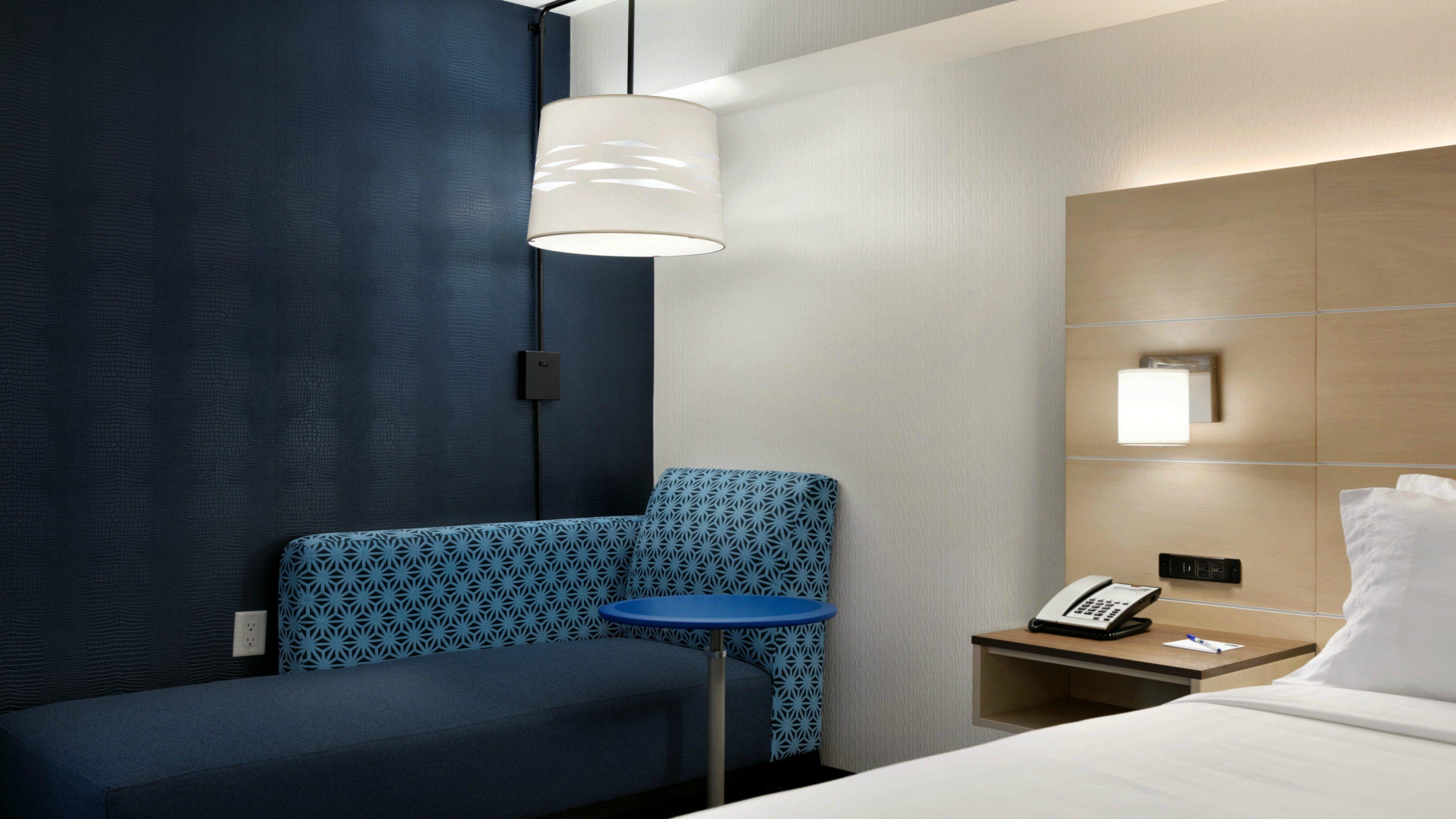 Holiday Inn Express - Williamsburg Busch Gardens Area By Ihg Exterior foto