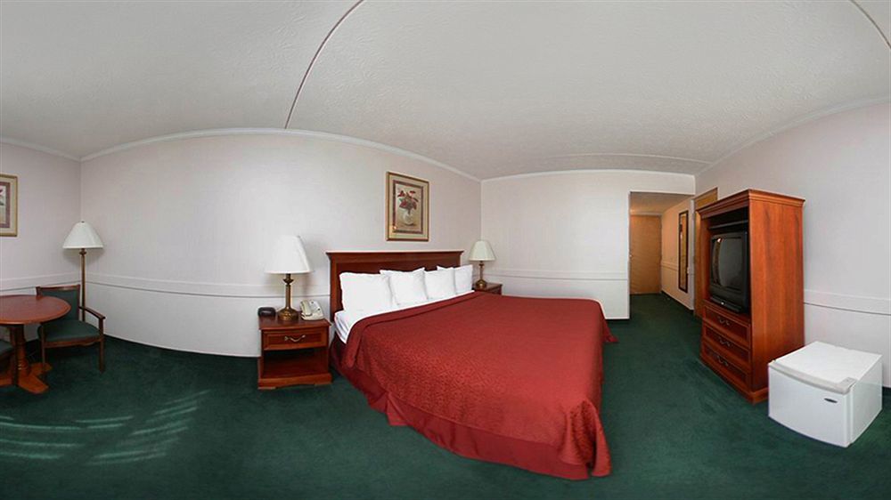 Holiday Inn Express - Williamsburg Busch Gardens Area By Ihg Exterior foto