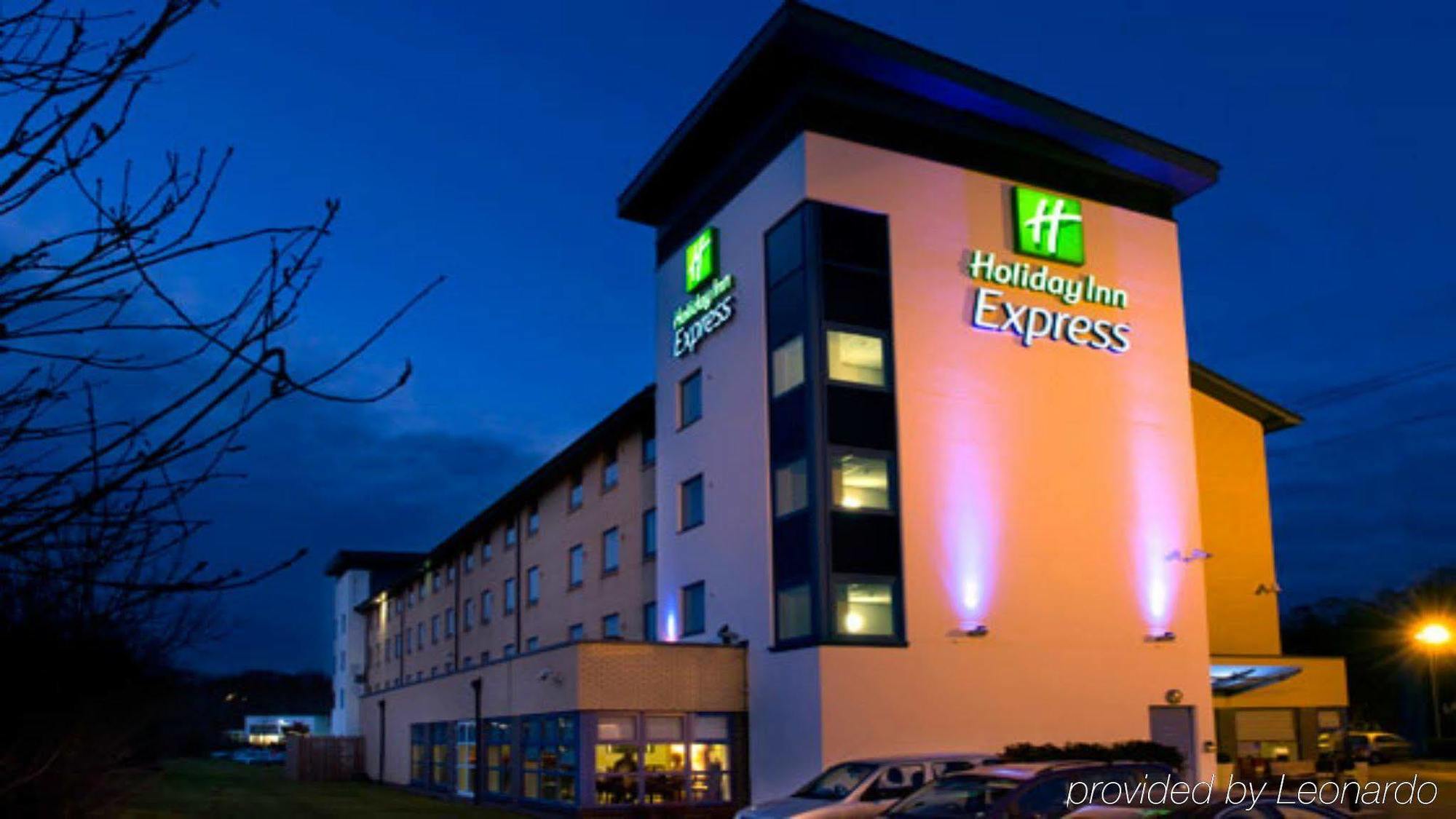 Holiday Inn Express - Williamsburg Busch Gardens Area By Ihg Exterior foto